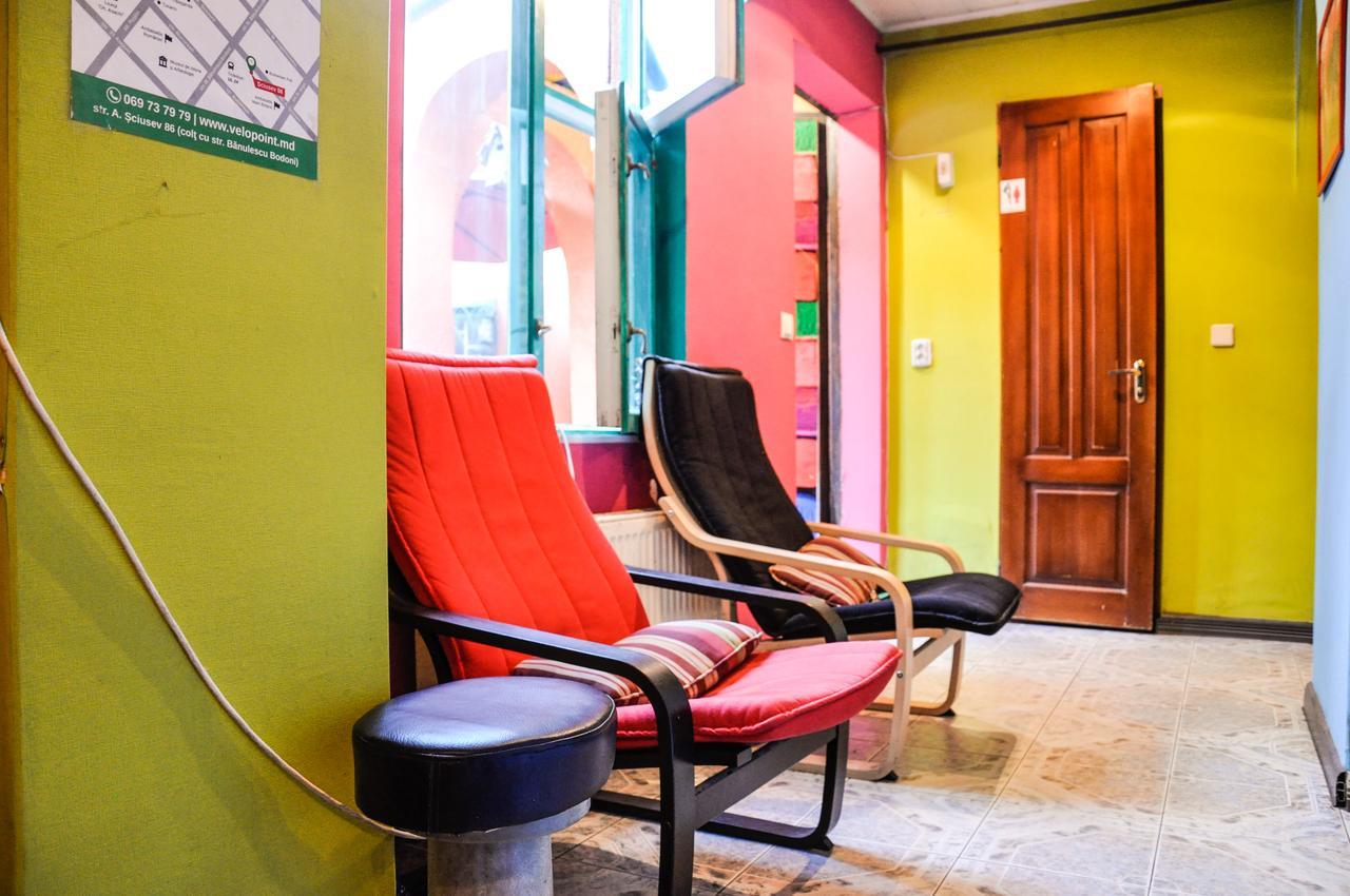 Funky Mamaliga Hostel Кишинёв Экстерьер фото